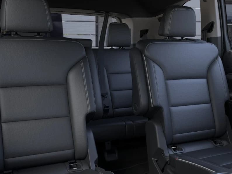 Buick Enclave Preferred 4dr 2026 — side view