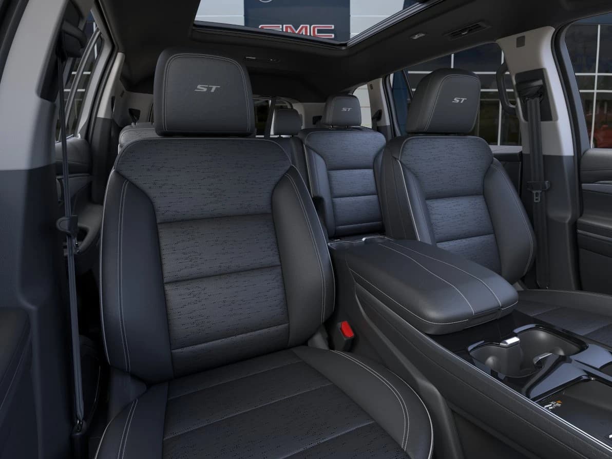 Buick Enclave Sport Touring 4dr 2026 — side view