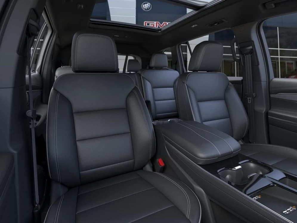 Buick Enclave Preferred 4dr 2027 — side view