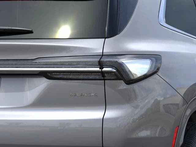 Buick Enclave Avenir 4dr 2026 — side view