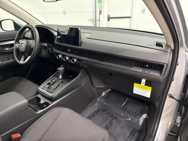 Honda CR-V LX AWD 2026 — side view