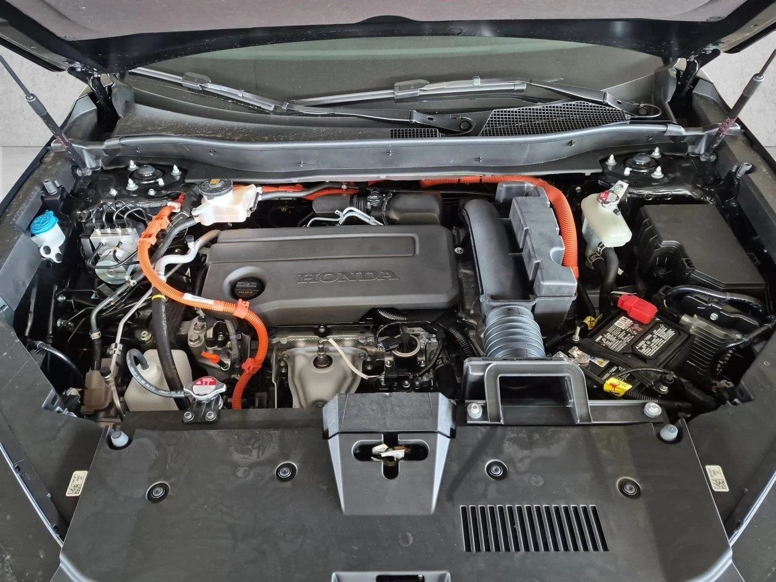 Honda CR-V Hybrid Sport FWD 2026 — side view