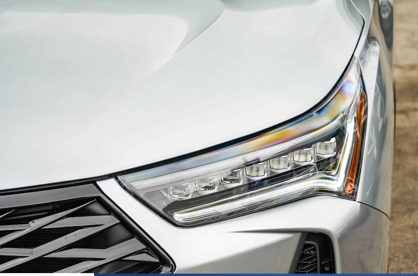 Acura RDX Base SH-AWD 2026 — side view