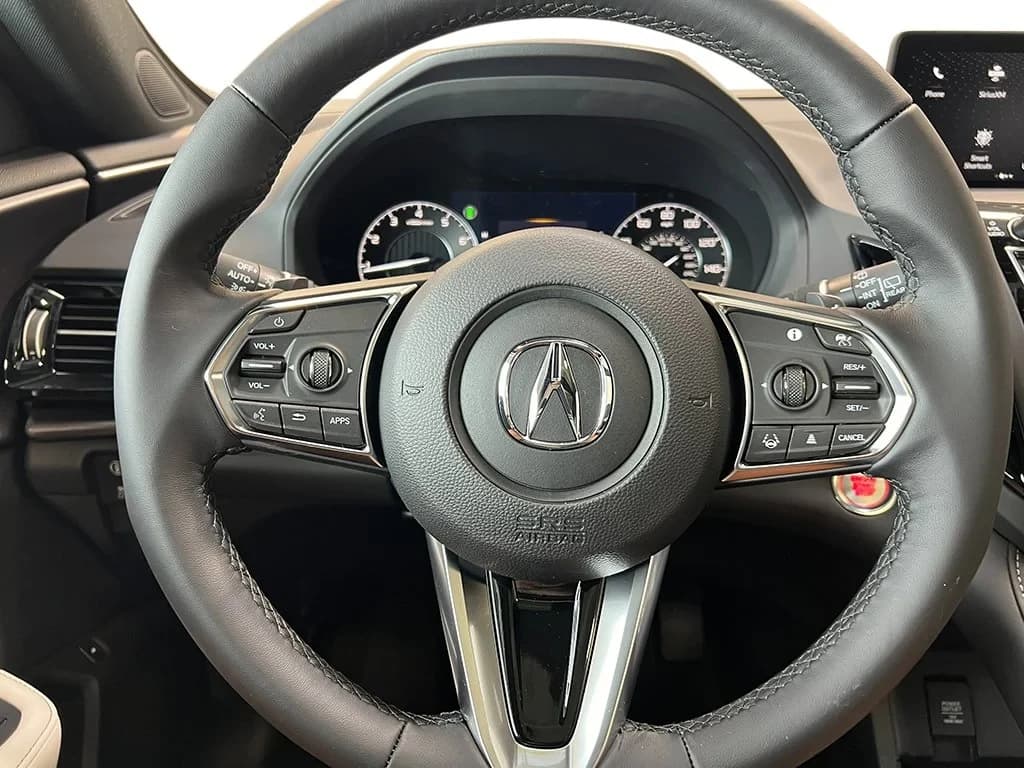Acura RDX Base SH-AWD 2026 — side view