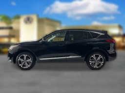 Acura RDX w/Technology Package SH-AWD 2026 — side view