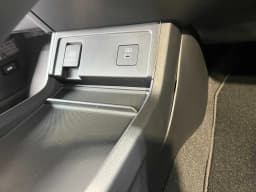 Acura RDX w/Technology Package SH-AWD 2026 — side view