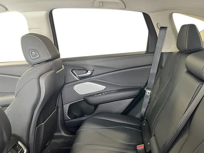Acura RDX w/Technology Package SH-AWD 2026 — side view