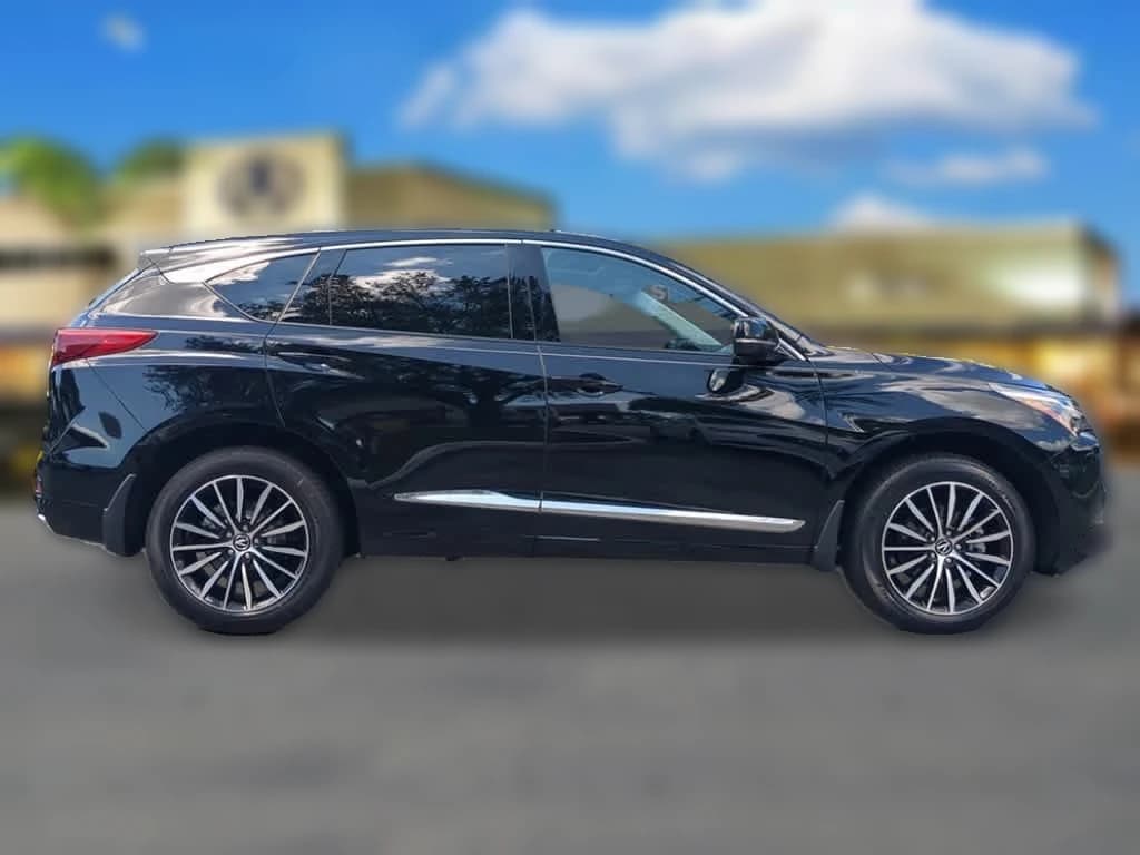 Acura RDX w/Advance Package SH-AWD 2026 — side view