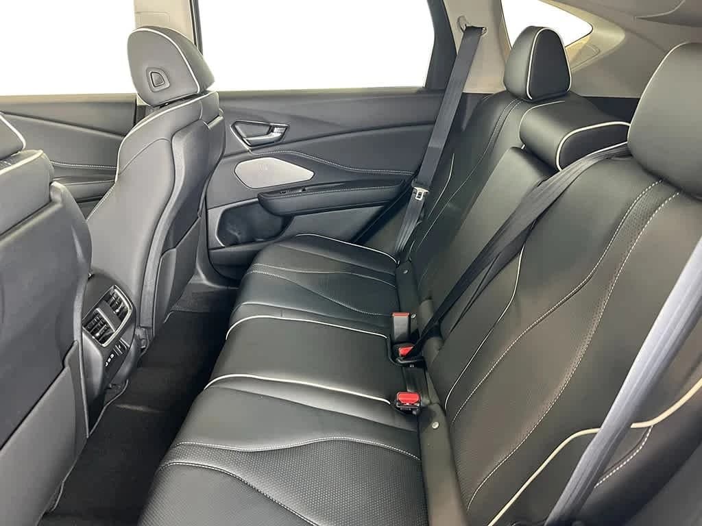 Acura RDX w/Advance Package SH-AWD 2026 — side view