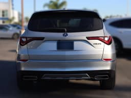 Acura MDX Base FWD 2026 — side view