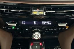 Acura MDX w/Technology Package FWD 2026 — side view
