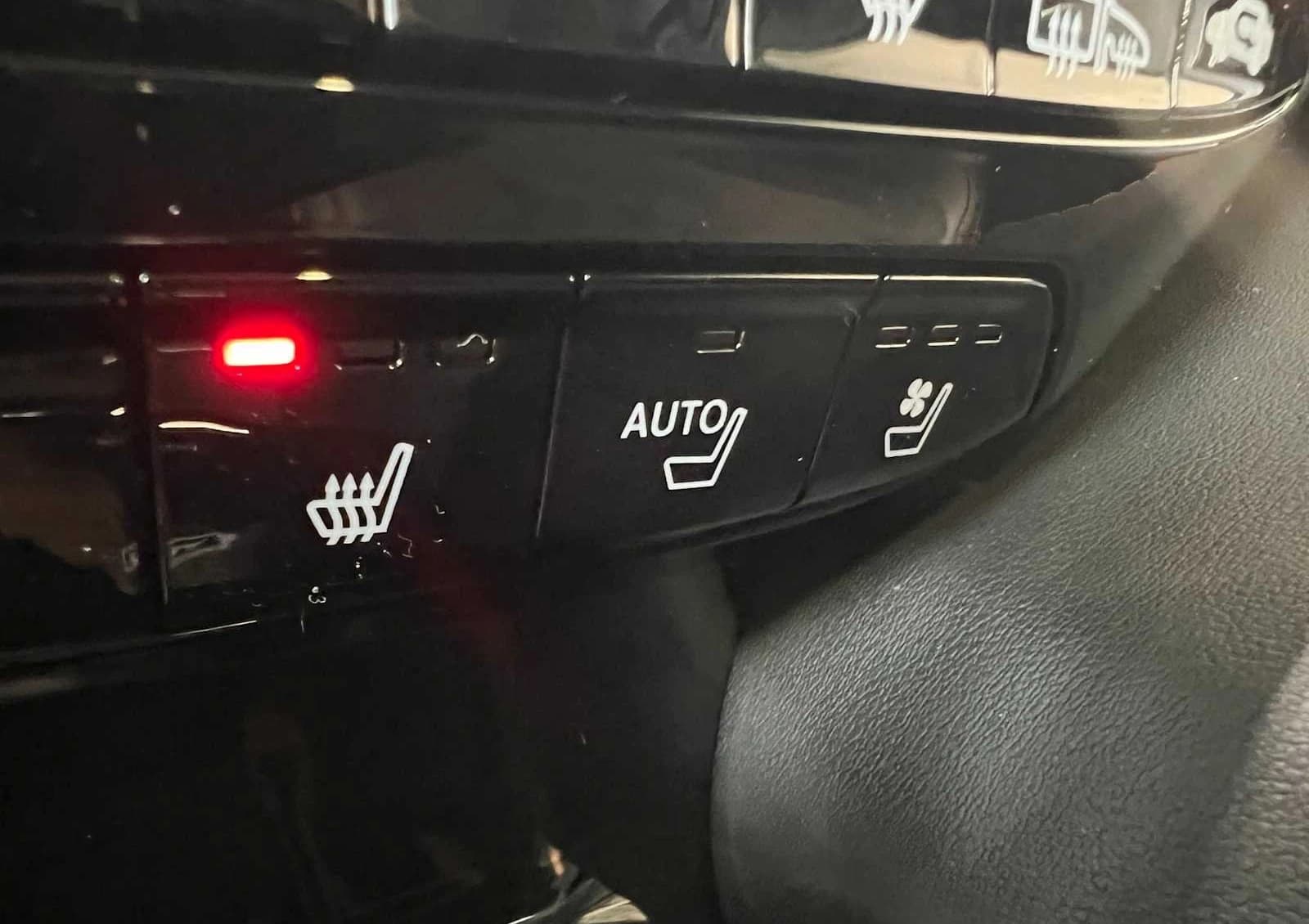 Acura MDX w/A-Spec Package SH-AWD 2026 — side view