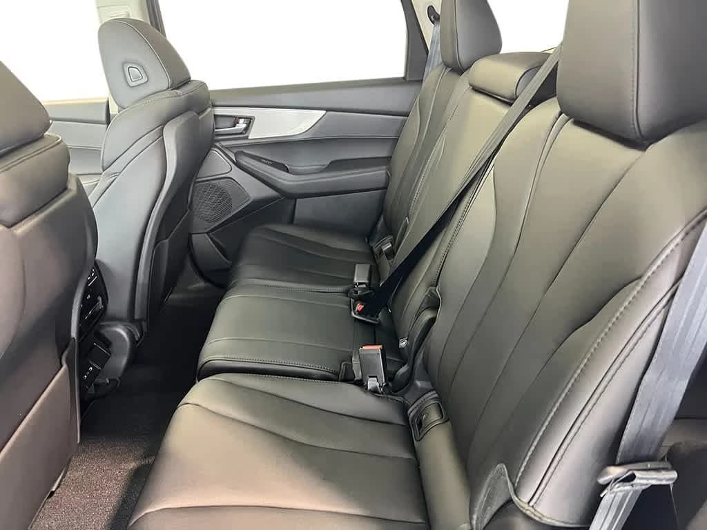 Acura MDX Base SH-AWD 2026 — side view
