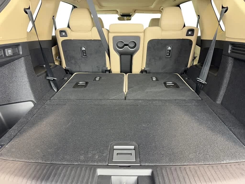 Acura MDX Base SH-AWD 2026 — side view