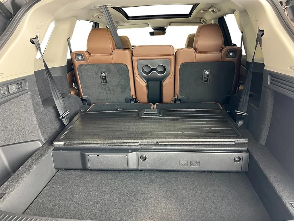 Acura MDX w/Technology Package SH-AWD 2026 — side view