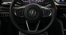 Acura MDX w/Technology Package SH-AWD 2026 — side view