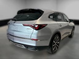 Acura MDX w/Technology Package SH-AWD 2026 — side view