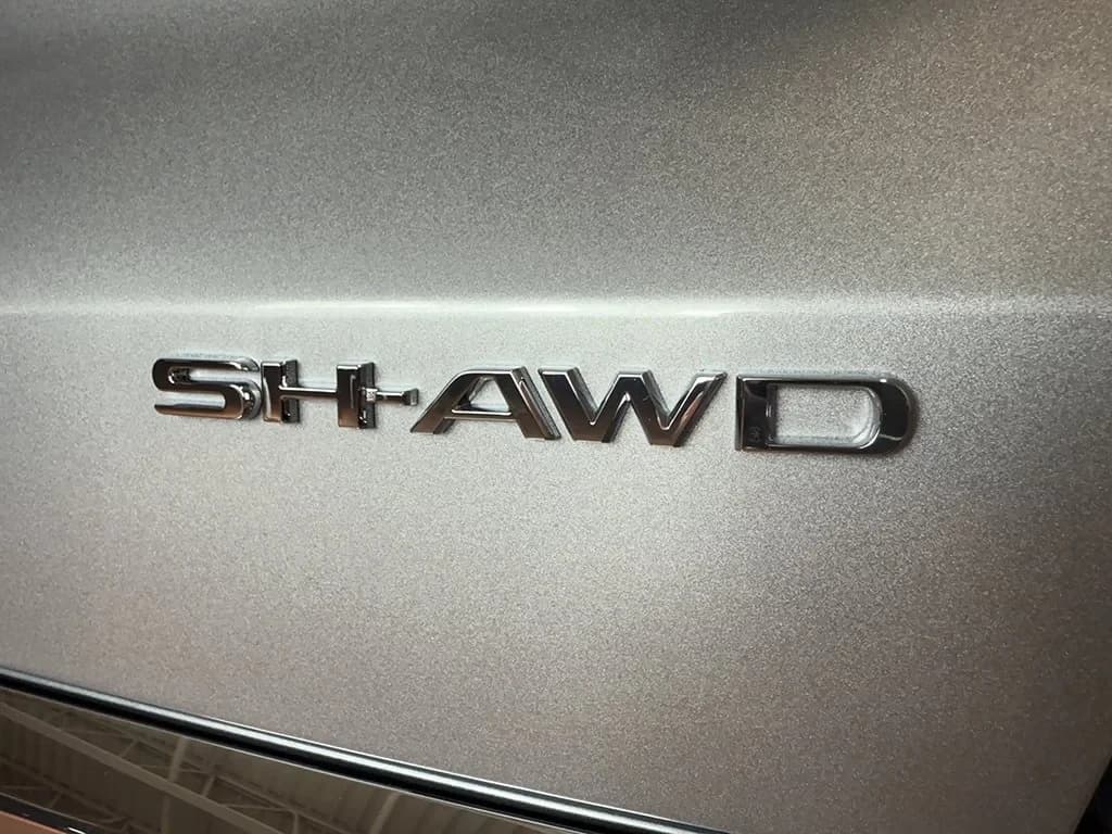 Acura MDX w/Technology Package SH-AWD 2026 — side view