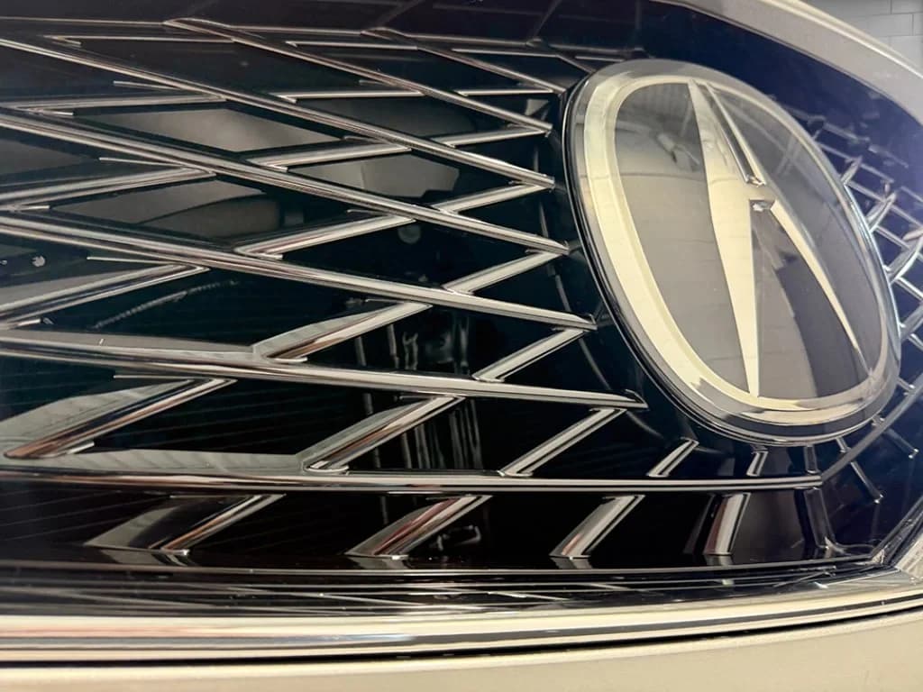 Acura MDX w/Technology Package SH-AWD 2026 — side view