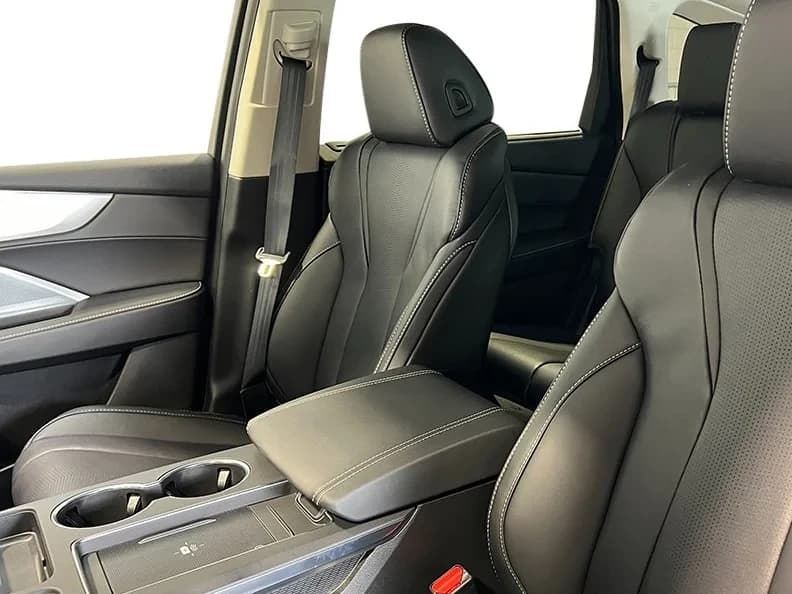 Acura MDX w/Technology Package SH-AWD 2026 — side view