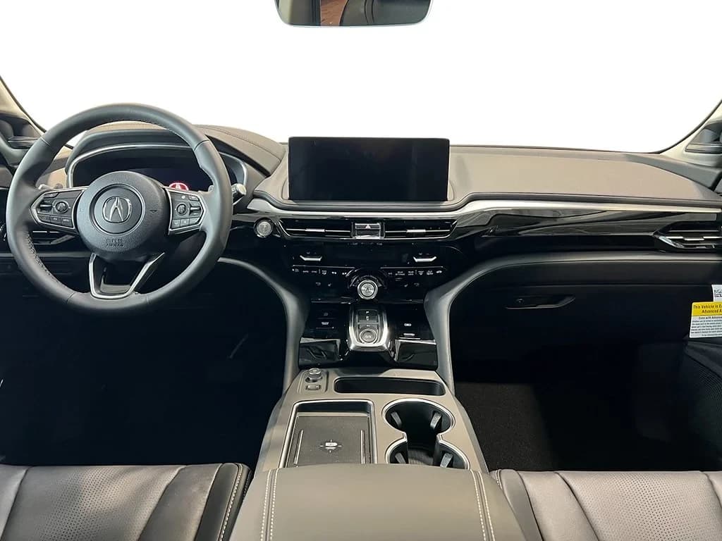 Acura MDX w/Technology Package SH-AWD 2026 — side view
