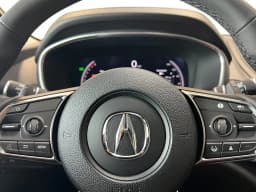 Acura MDX w/Technology Package SH-AWD 2026 — side view