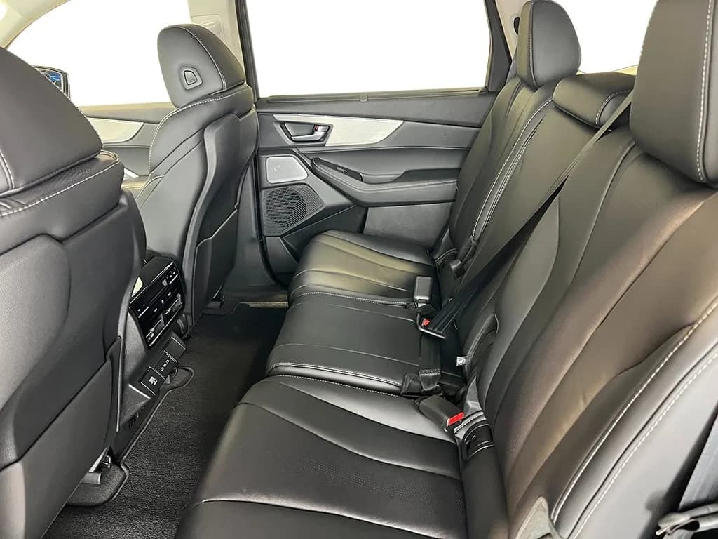 Acura MDX w/Technology Package SH-AWD 2026 — side view