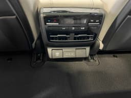 Acura MDX w/Technology Package SH-AWD 2026 — side view