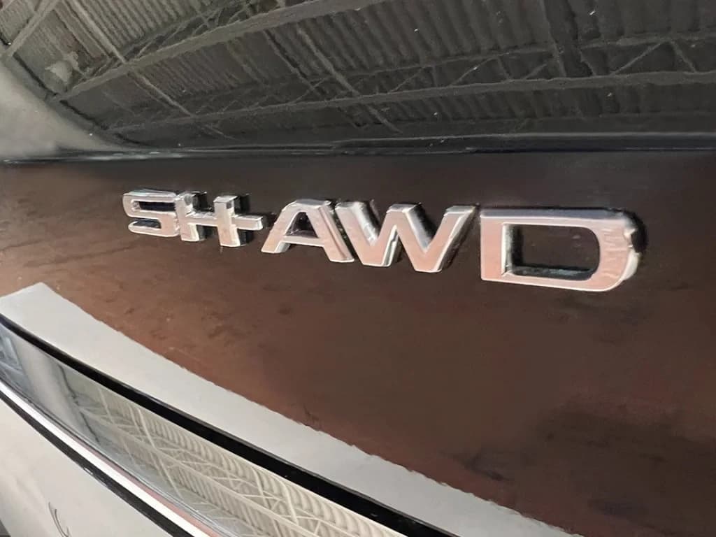 Acura MDX w/Advance Package SH-AWD 2026 — side view