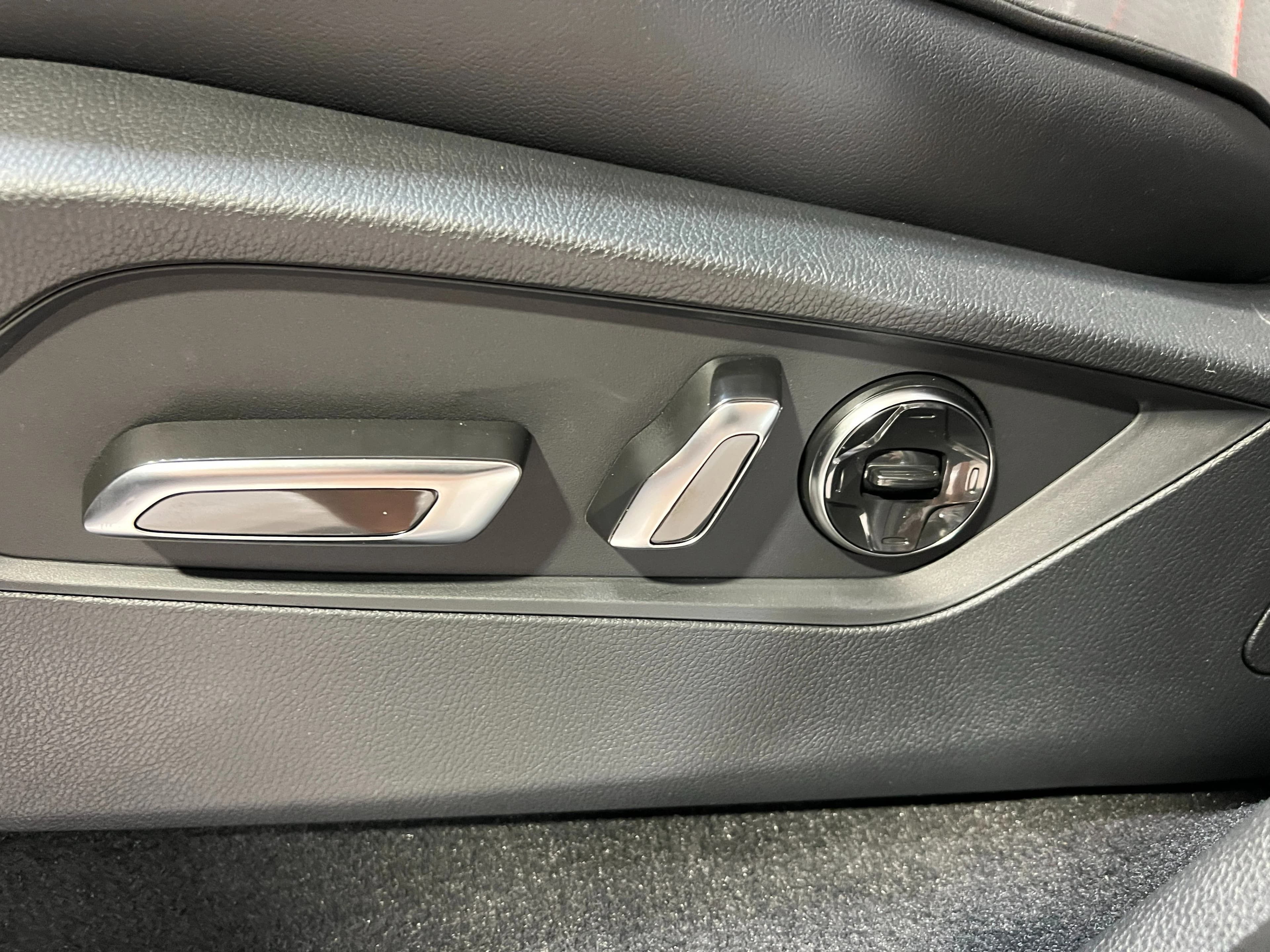 Acura MDX w/A-Spec Advance Package SH-AWD 2026 — side view
