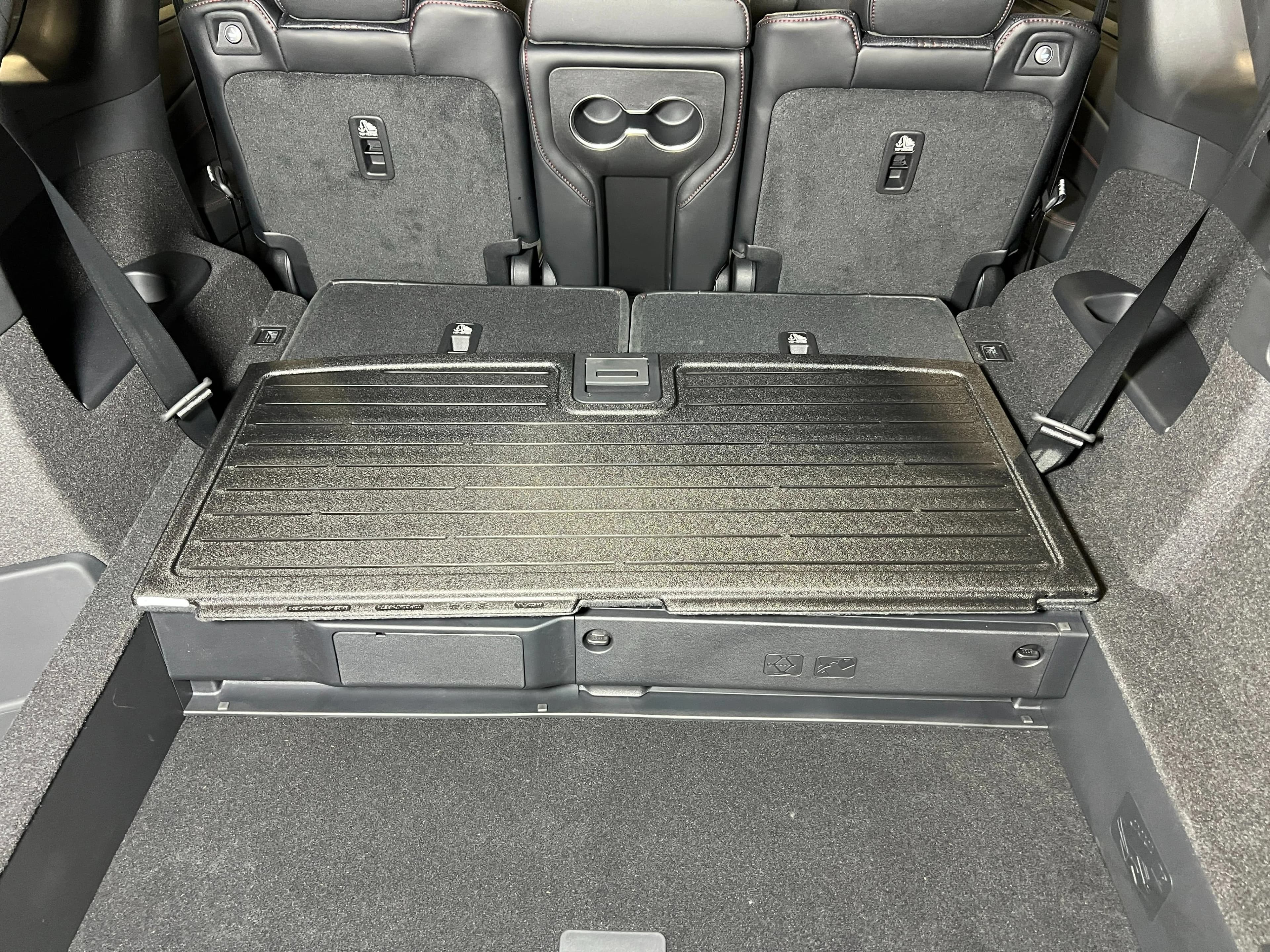 Acura MDX w/A-Spec Advance Package SH-AWD 2026 — side view