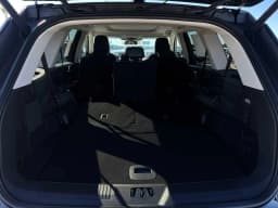 Lincoln Aviator Livery AWD 2026 — side view
