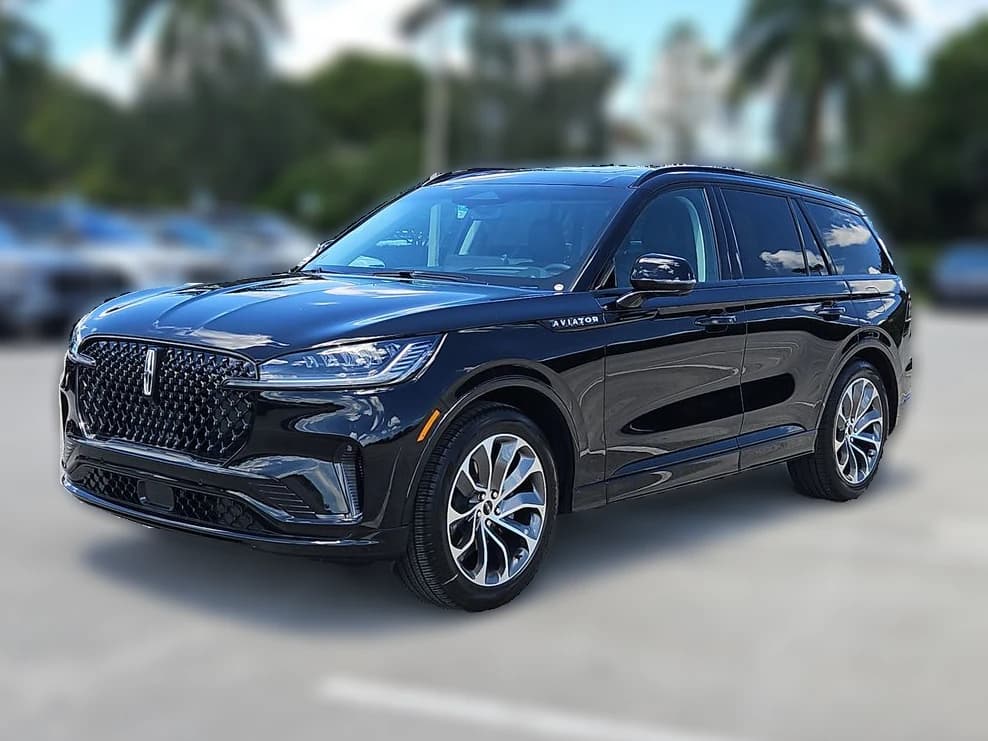 Lincoln Aviator Premiere RWD 2025 — side view