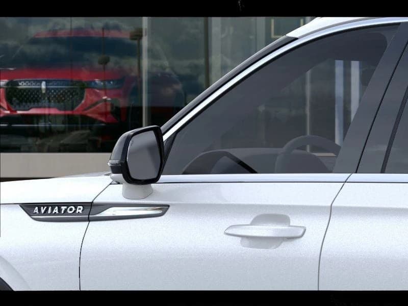 Lincoln Aviator Premiere AWD 2026 — side view
