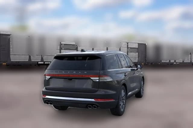 Lincoln Aviator Premiere AWD 2026 — side view