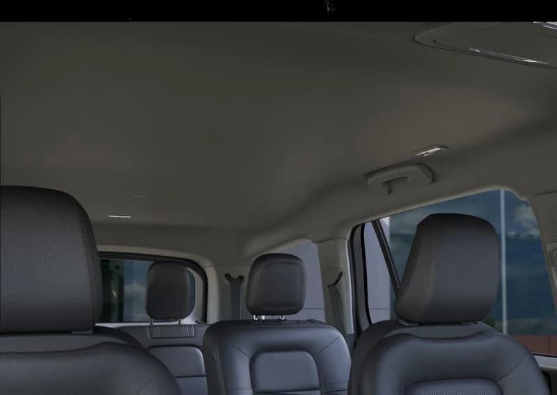Lincoln Aviator Premiere AWD 2026 — side view