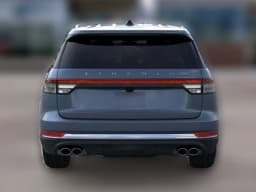 Lincoln Aviator Premiere AWD 2026 — side view
