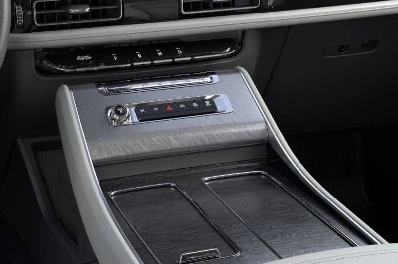 Lincoln Aviator Premiere AWD 2026 — side view