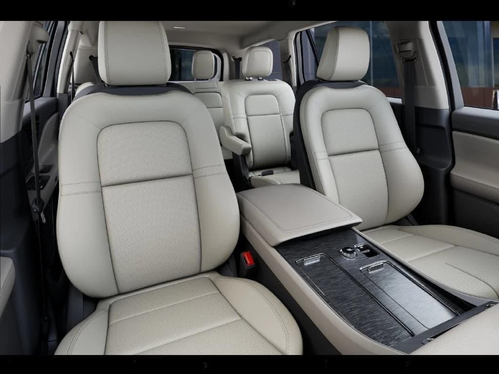 Lincoln Aviator Premiere AWD 2027 — side view