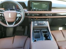 Lincoln Aviator Reserve RWD 2026 — side view