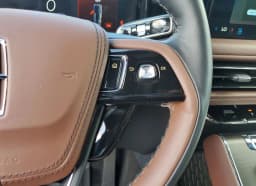 Lincoln Aviator Reserve RWD 2026 — side view