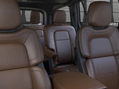 Lincoln Aviator Reserve AWD 2025 — side view