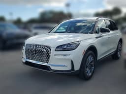 Lincoln Corsair Premiere FWD 2026 — side view