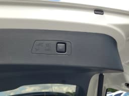 Lincoln Corsair Premiere FWD 2026 — side view