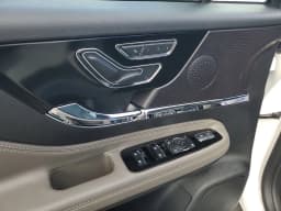 Lincoln Corsair Premiere FWD 2026 — side view