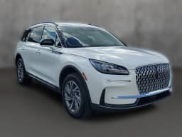 Lincoln Corsair Premiere FWD 2026 — side view