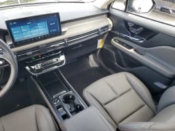 Lincoln Corsair Premiere FWD 2026 — side view