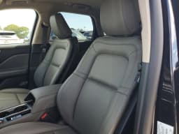 Lincoln Corsair Premiere FWD 2026 — side view