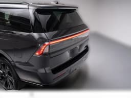 Lincoln Navigator Reserve 4x4 2027 — side view
