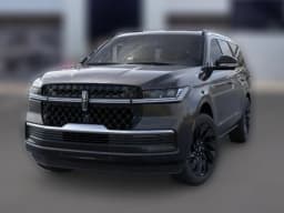 Lincoln Navigator Reserve 4x4 2026 — side view